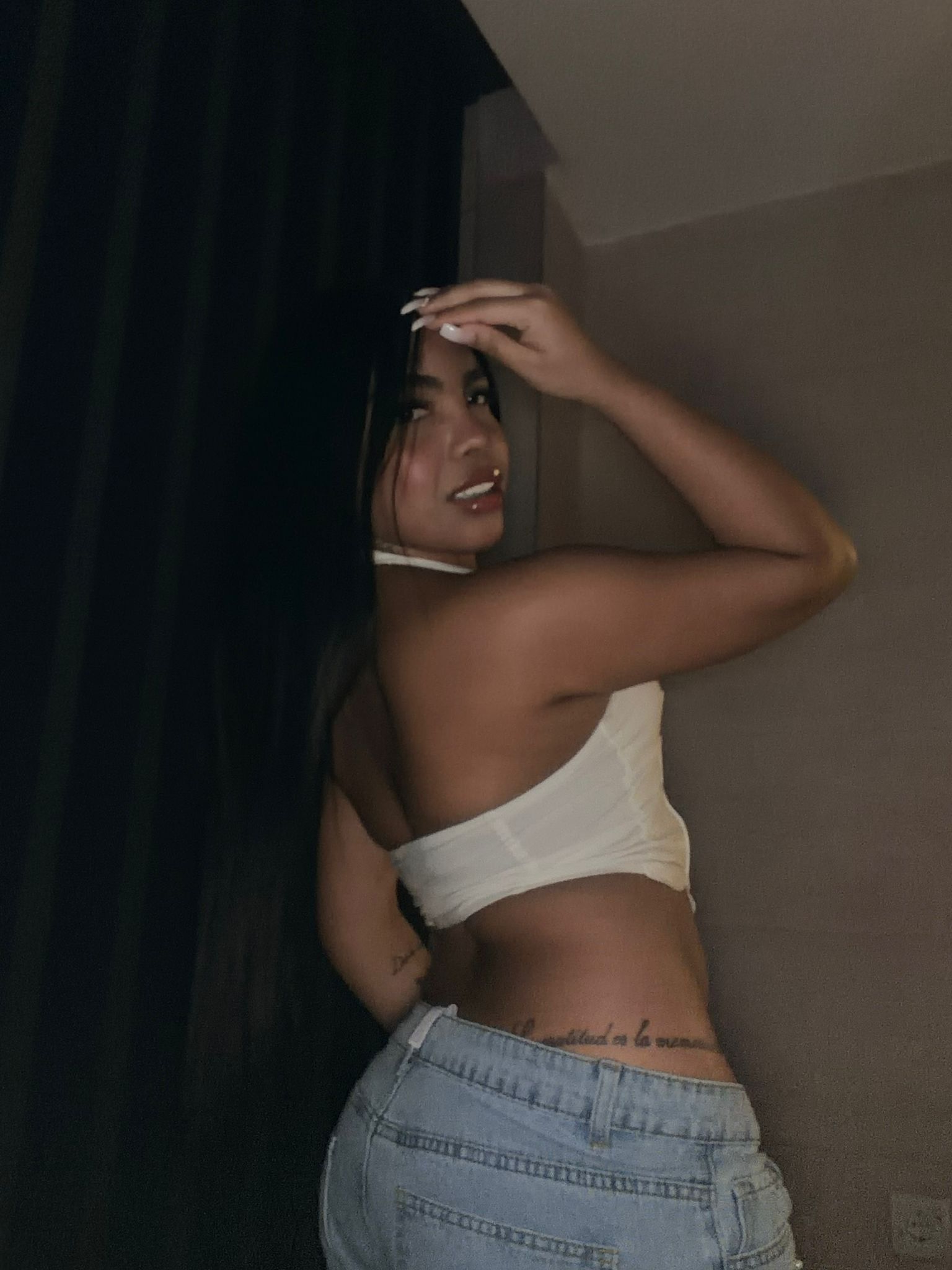 Escort - PAOLA - Ibiza Tops